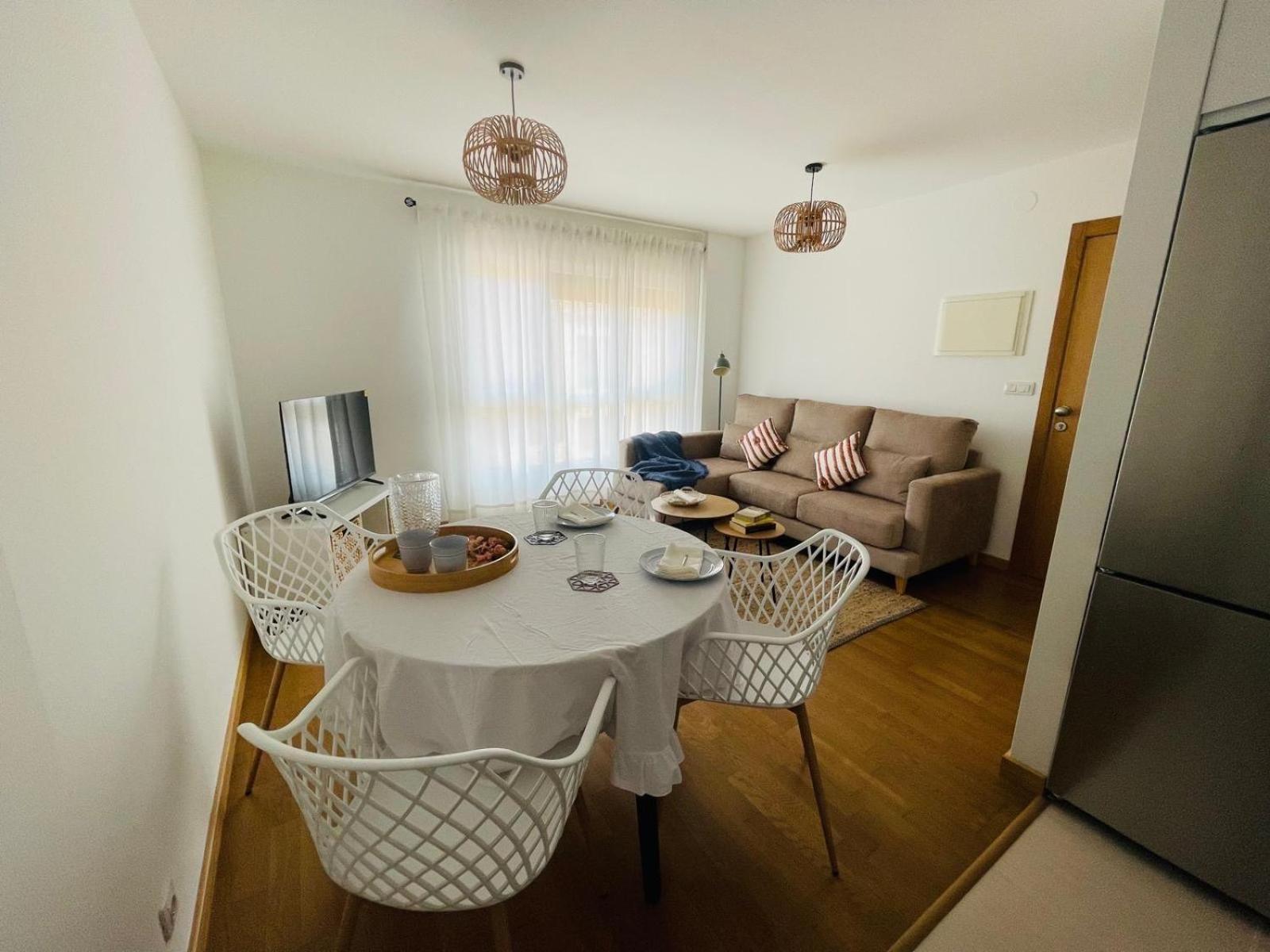 Apartamento Beirada 1 En Porto De Portocubelo Con Parking Lira  外观 照片